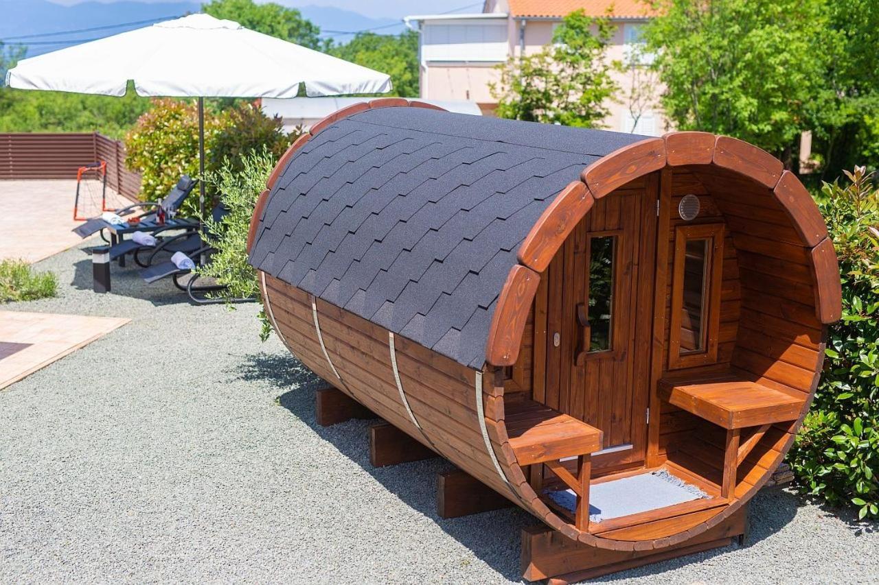 Holiday House Sea & Sun Residence Rasopasno Ngoại thất bức ảnh